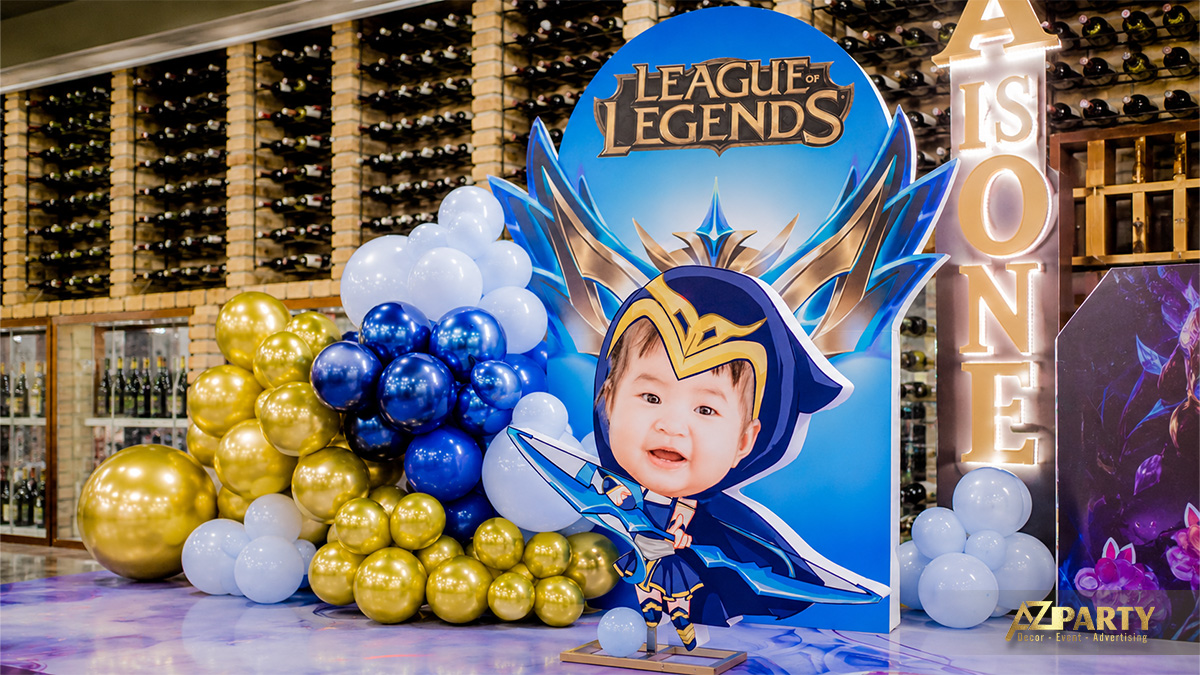 Mô hình chibi bé Hoàng Gia My hóa thân thành xạ thủ Ashe cực kỳ đáng yêu