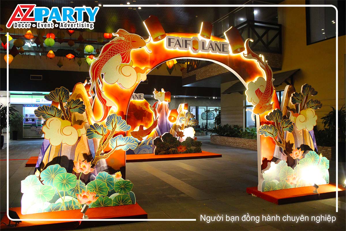 Cổng chào trang trí Trung Thu theo concept Cá Chép Hóa Rồng tại chung cư Faifo Lane
