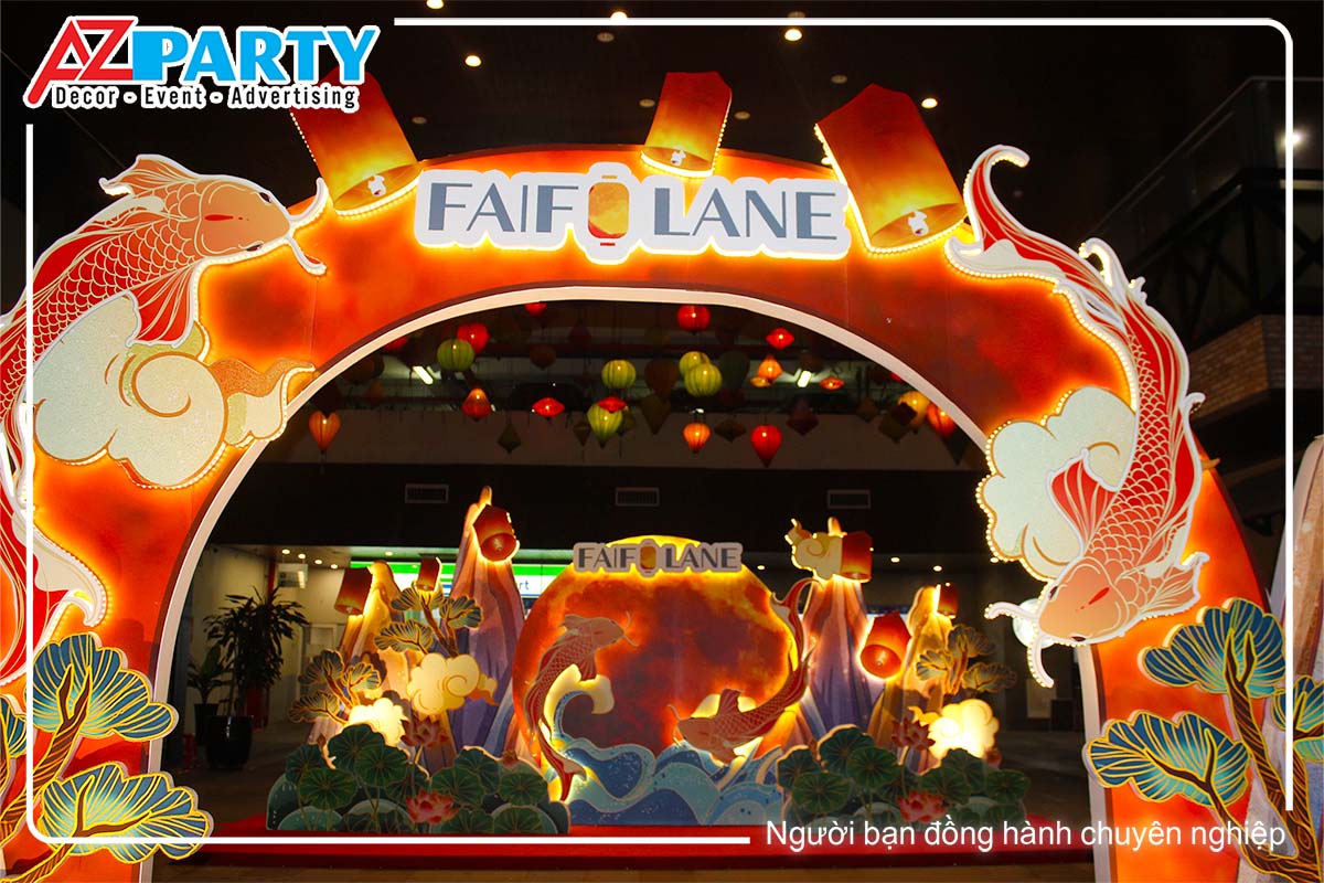 Cổng chào Trung Thu Faifo Lane lung linh với đèn LED gắn trên các họa tiết nổi 3D