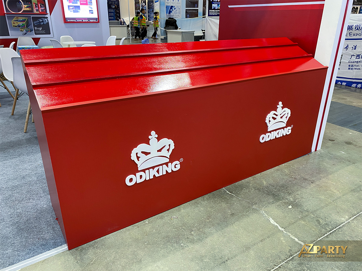 kệ trưng bày sản phẩm tại gian hàng Odiking