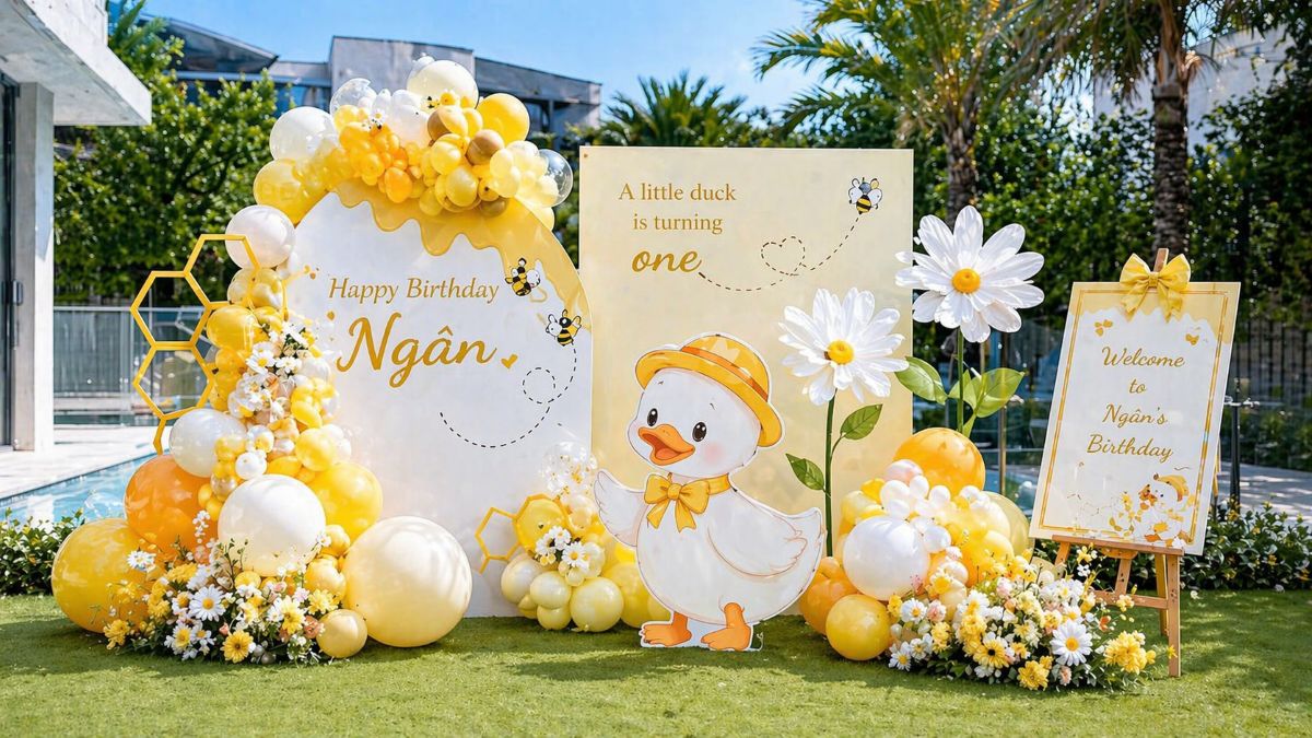 Mẫu trang trí sinh nhật chủ đề vịt vàng ngộ nghĩnh