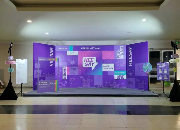 Booth check in thương hiệu Heesay Việt Nam