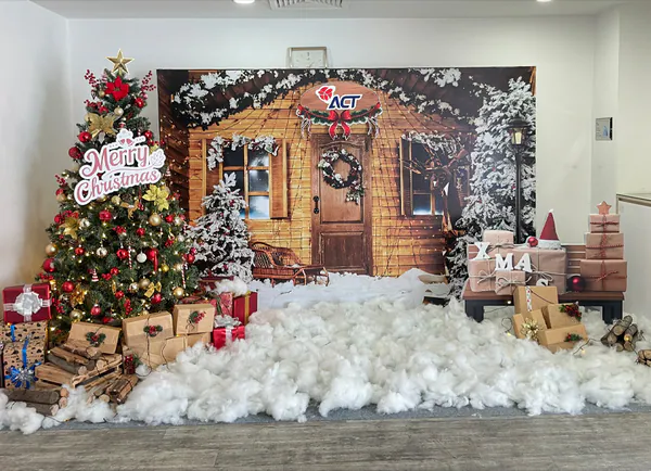 Trang Trí Noel Công Ty ACT – Concept Rustic Cổ Điển Đầy Ấm Áp