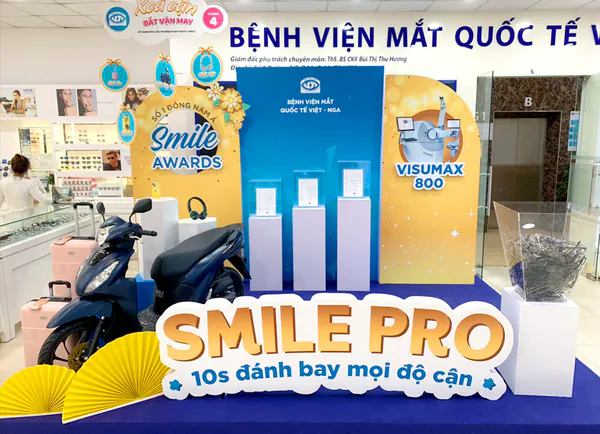 Photo booth sự kiện SMILE PRO tại bệnh viện mắt Việt Nga