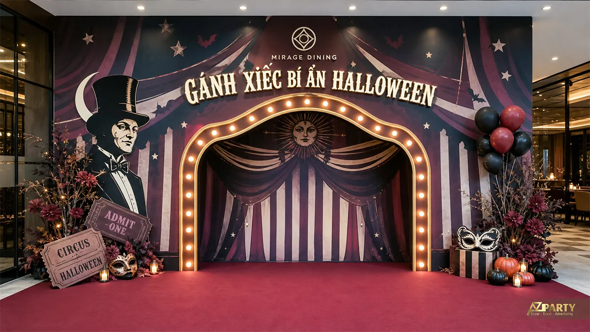 Không gian check-in Halloween gánh xiếc bí ẩn với khung đèn, rèm sọc và mặt nạ