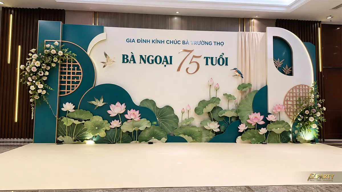 Góc mừng thọ bà ngoại 75 tuổi màu xanh ngọc với hồ sen
