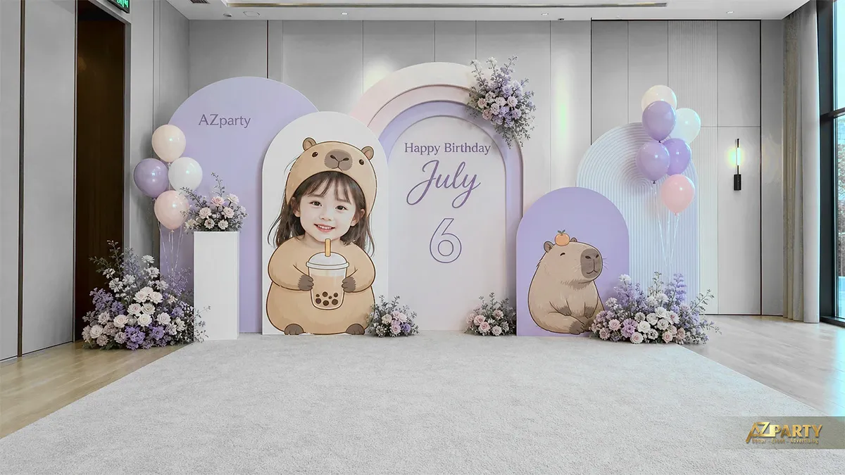 Mẫu Capybara tím pastel nhẹ nhàng với bố cục đối xứng