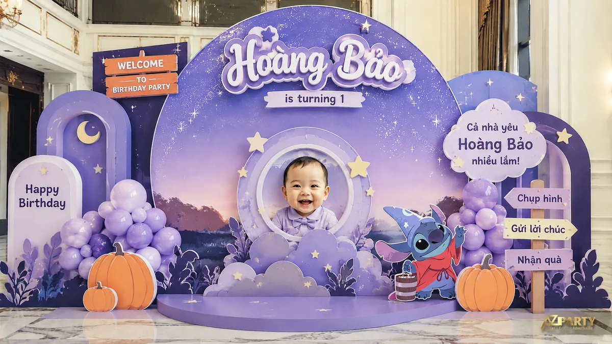 Backdrop Stitch tím đêm với bầu trời sao, bí ngô cam và ảnh bé ở khung tròn