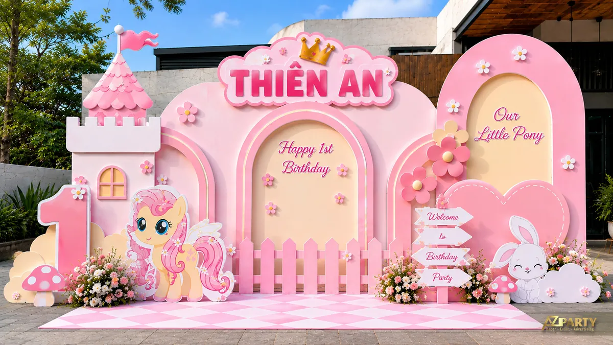Backdrop thôi nôi Thiên An chủ đề Little Pony với lâu đài hồng, hoa và chú thỏ