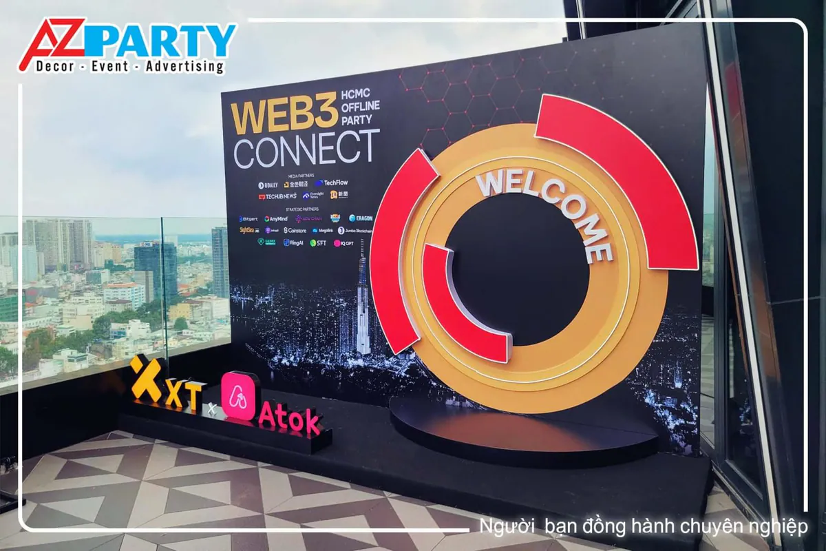 Photobooth check in tại sự kiện Web3connect với tone màu đen chủ đạo