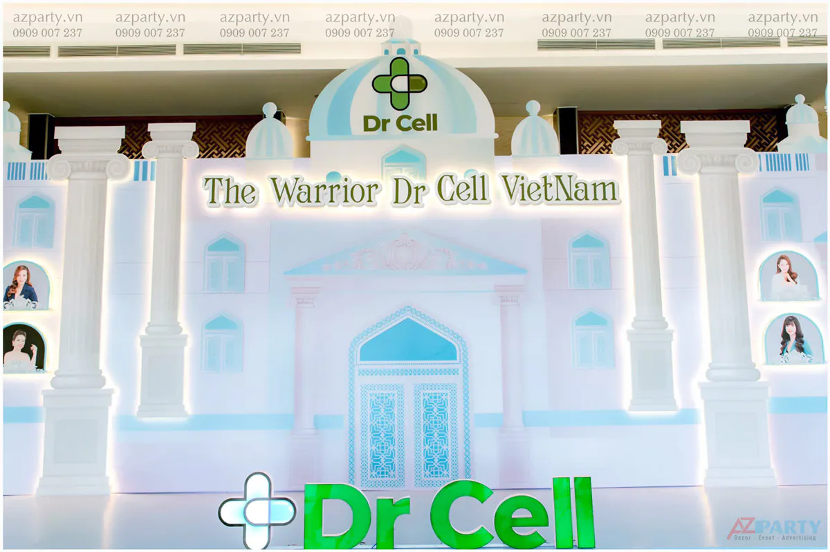 Mẫu thiết kế backdrop sự kiện tất niên công ty Dr Cell với chủ đề lâu đài tuyết trắng sang trọng và tinh tế.
