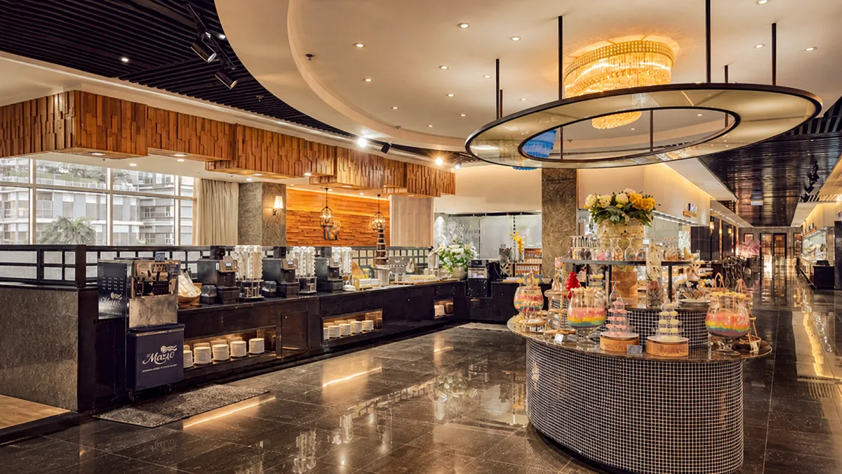 Không gian buffet bên trong D’Maris Phú Mỹ Hưng tại Quận 7