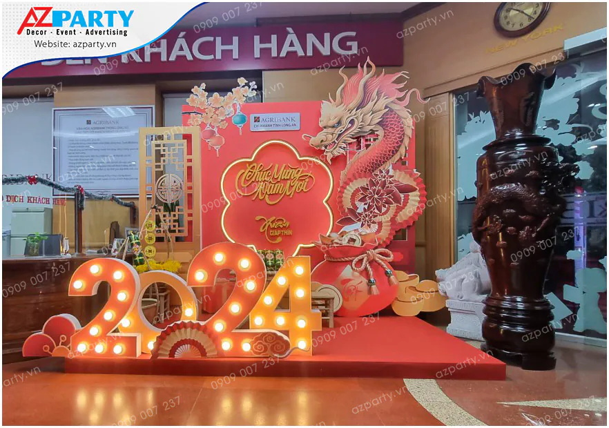 trang trí tết tại ngân hàng