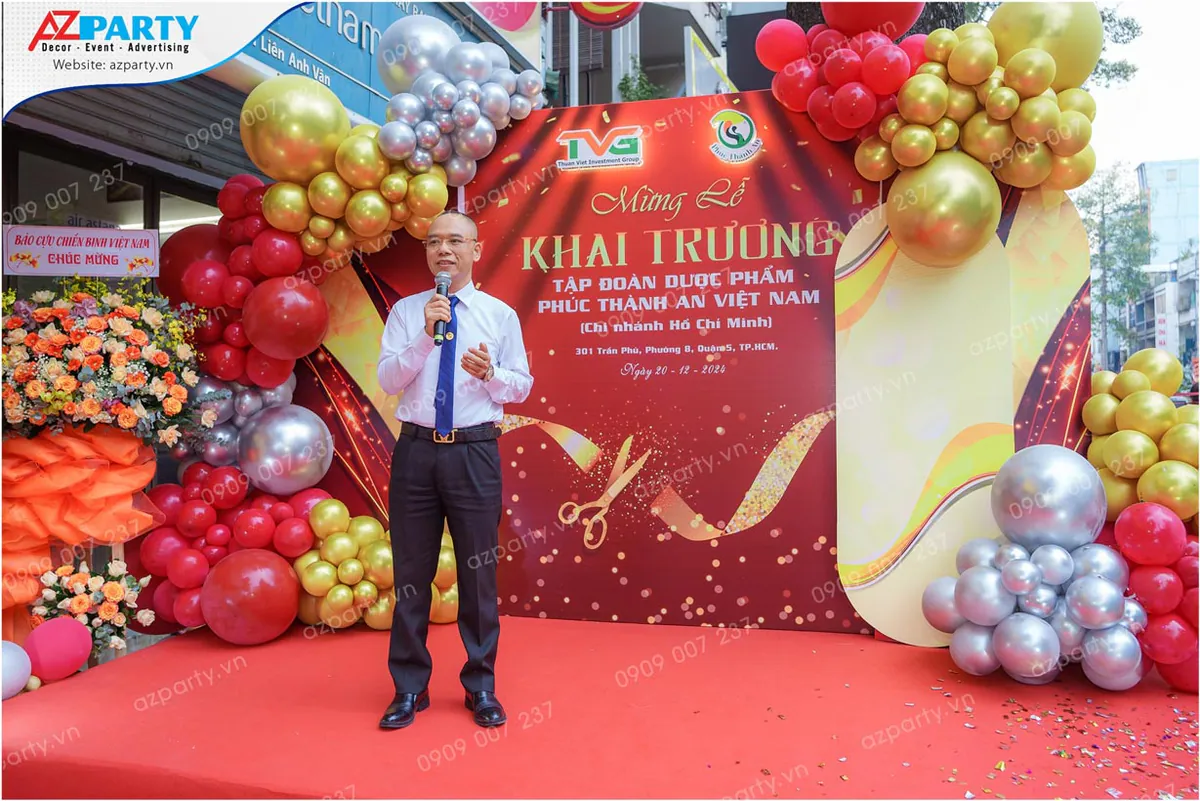 Đại diện tập đoàn Phúc Thành An phát biểu tại lễ khai trương Đông Trùng Hạ Thảo chi nhánh HCM.