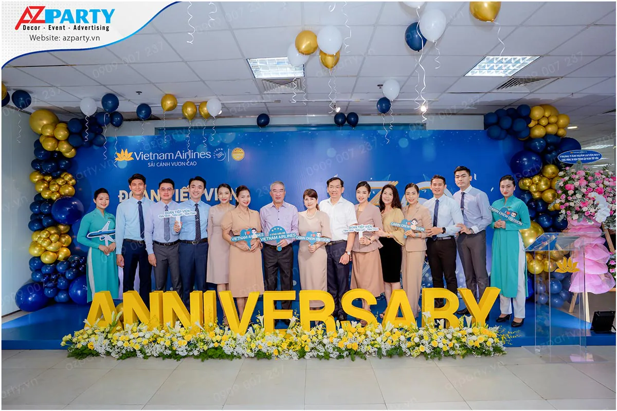 tổ chức sự kiện