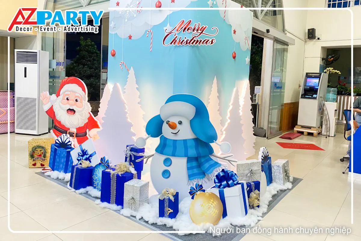 tiểu cảnh noel với người tuyết, ông già noel, và những hộp quà giáng sinh