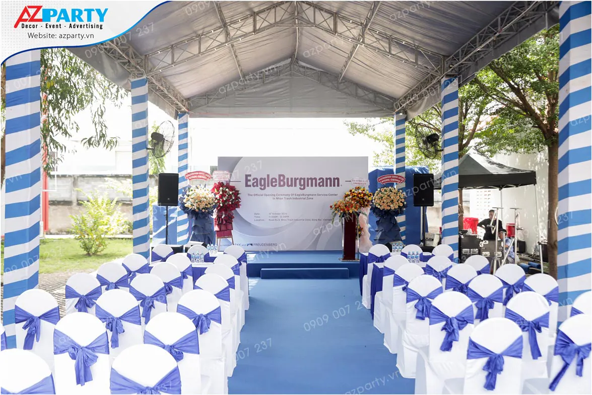 Không gian lễ khánh thành nhà máy EagleBurgmann ngoài trời được chuẩn bị chu đáo.
