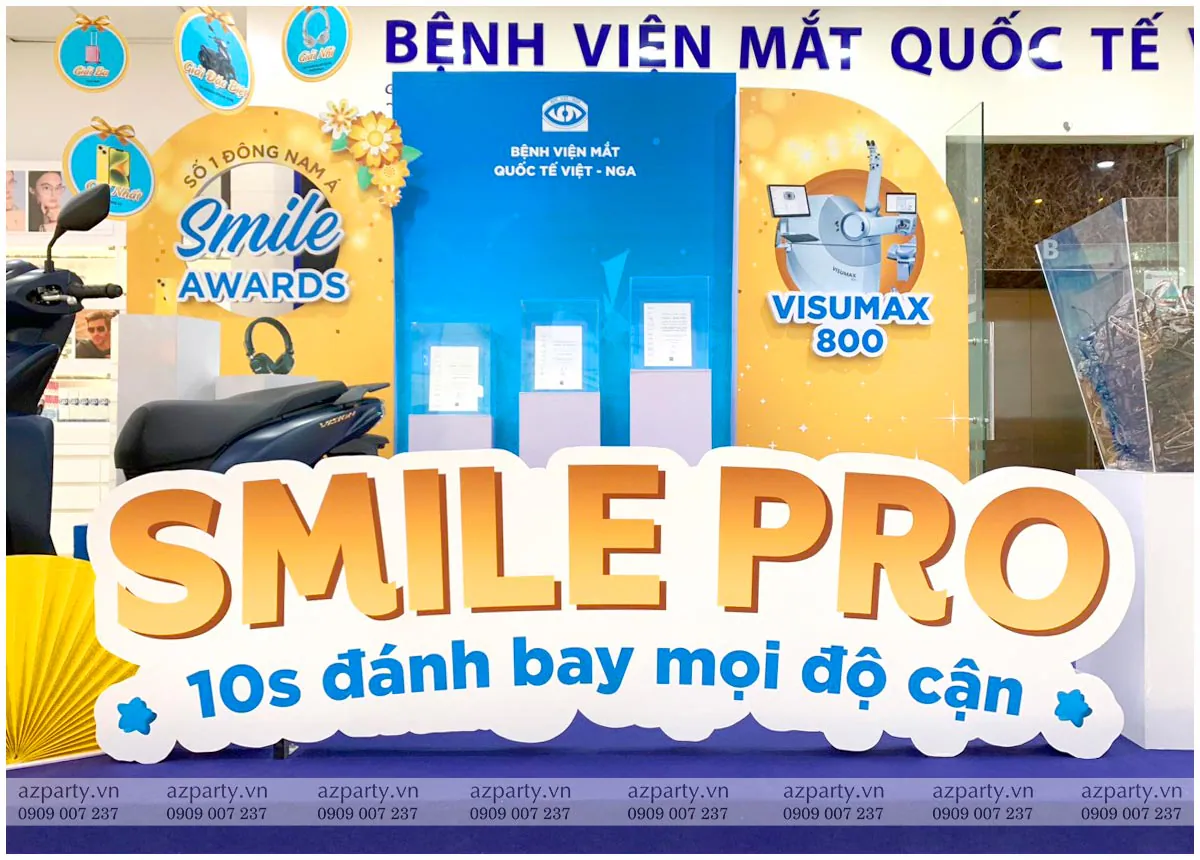 Dòng chữ Smile Pro tại booth