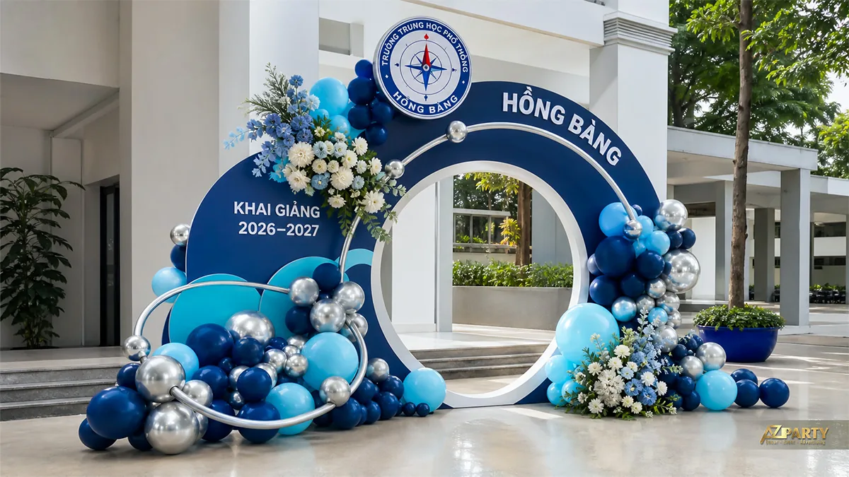 Photobooth khai giảng Hồng Bàng hình tròn với bóng xanh bạc và khung quỹ đạo