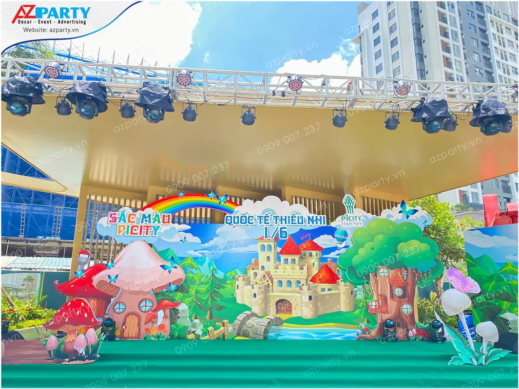 Sân khấu sự kiện Tết Thiếu nhi 1/6 chủ đề Sắc màu Picity tại chung cư Picity High Park với mô hình lâu đài cổ tích và nhà nấm khổng lồ