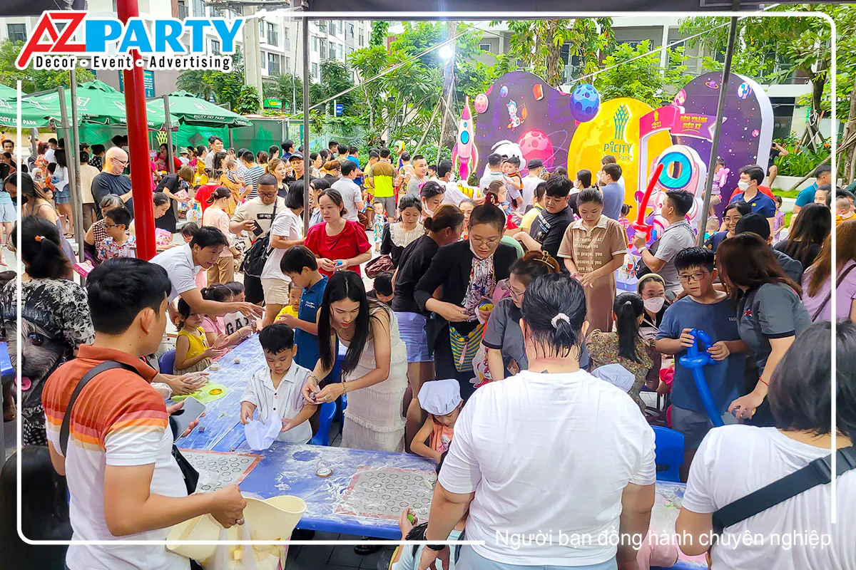 Toàn cảnh ngày hội trung thu rộn ràng với sự góp mặt đông đảo của cư dân Picity High Park.
