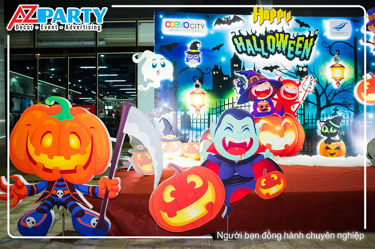 ma cà rồng và ma đầu bí ngồ tại chươg trình Halloween
