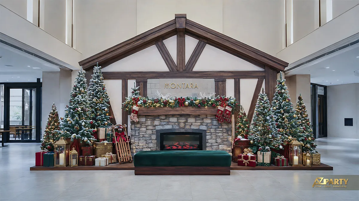 Tiểu cảnh Noel nhà gỗ có lò sưởi đá, cây thông phủ tuyết và ghế nhung
