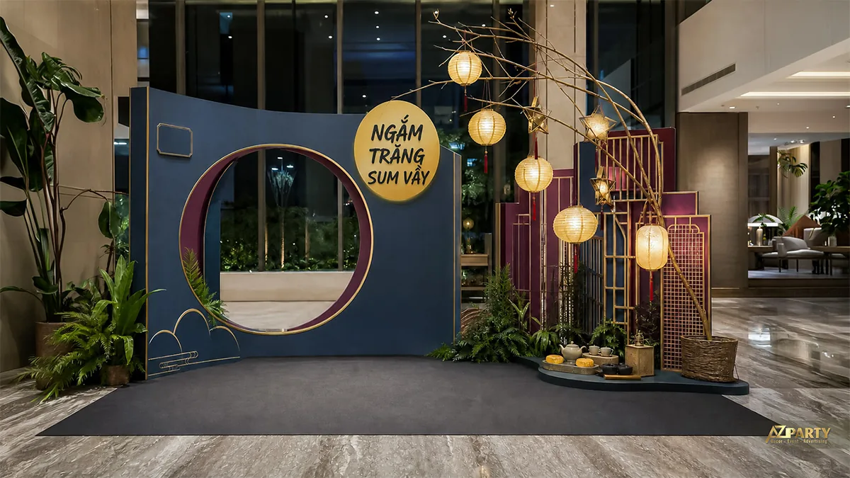 Vách trăng xanh có ô chụp ảnh tròn