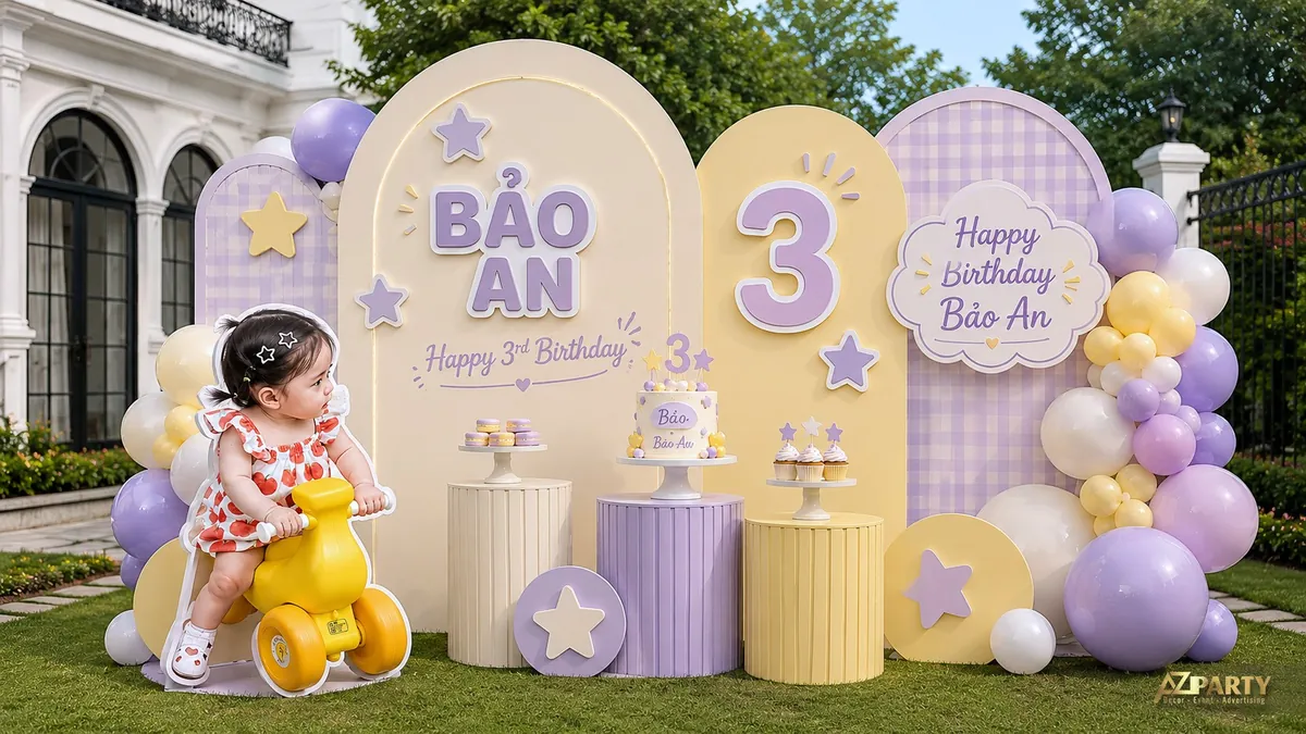 Backdrop sinh nhật bé Bảo An 3 tuổi phối bóng tím vàng và họa tiết ngôi sao