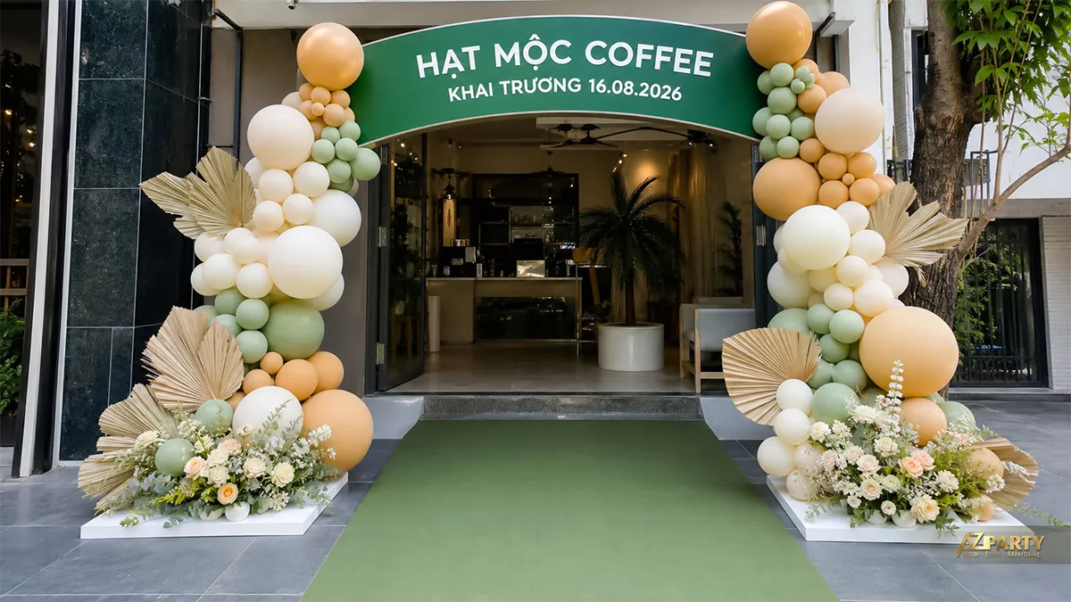Cổng bóng Hạt Mộc Coffee màu xanh sage, kem và vàng kết hợp lá cọ khô