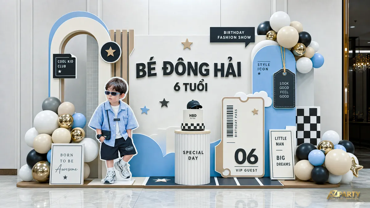 Backdrop fashion xanh đen cho bé Đông Hải 6 tuổi với cờ caro, bảng số và cụm bóng vàng bạc