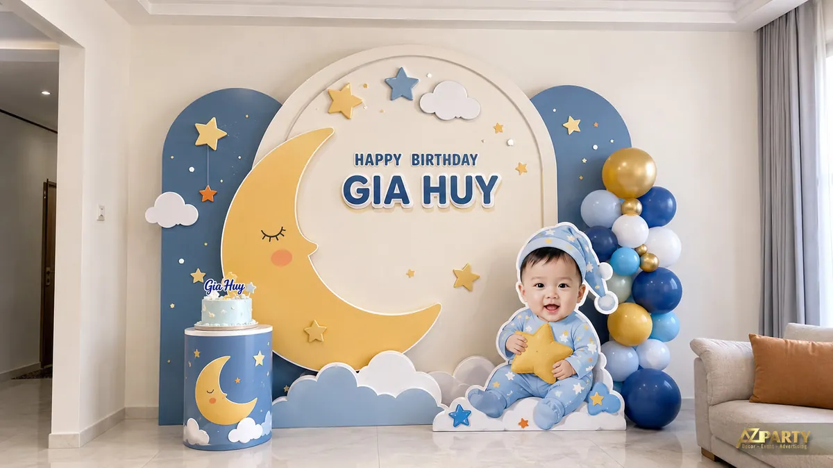 Góc sinh nhật Gia Huy xanh kem với vầng trăng, mây và ảnh bé