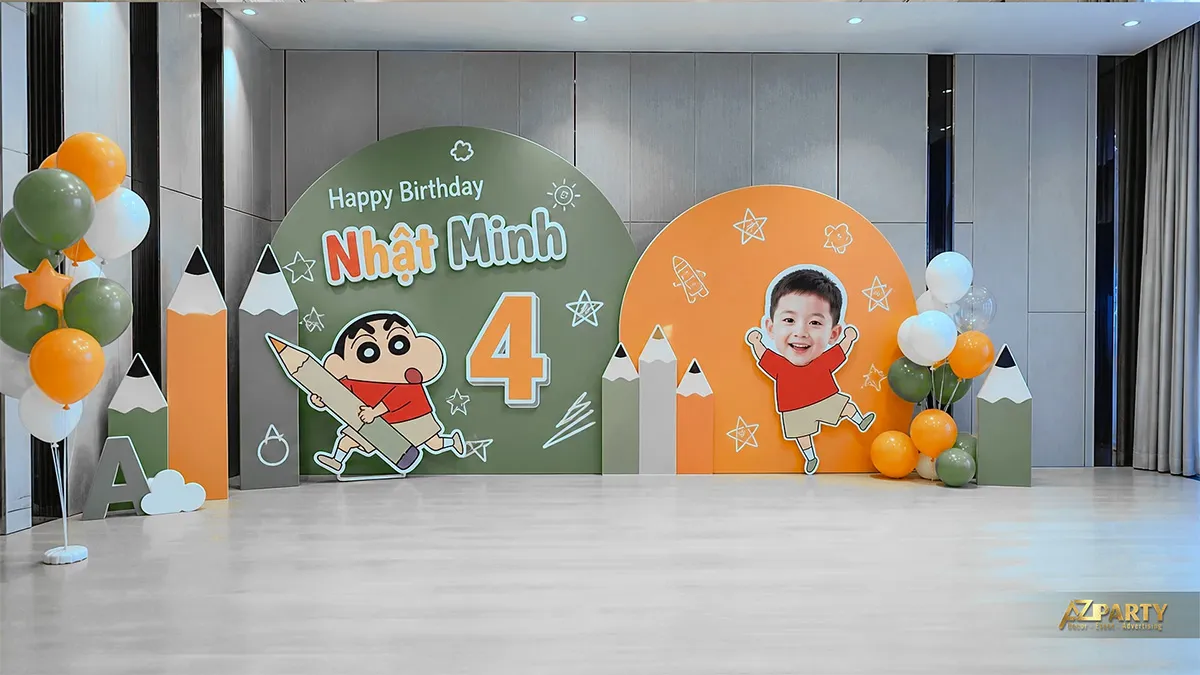 Phông nền Shin cam xanh với bố cục gọn cho tiệc tại nhà