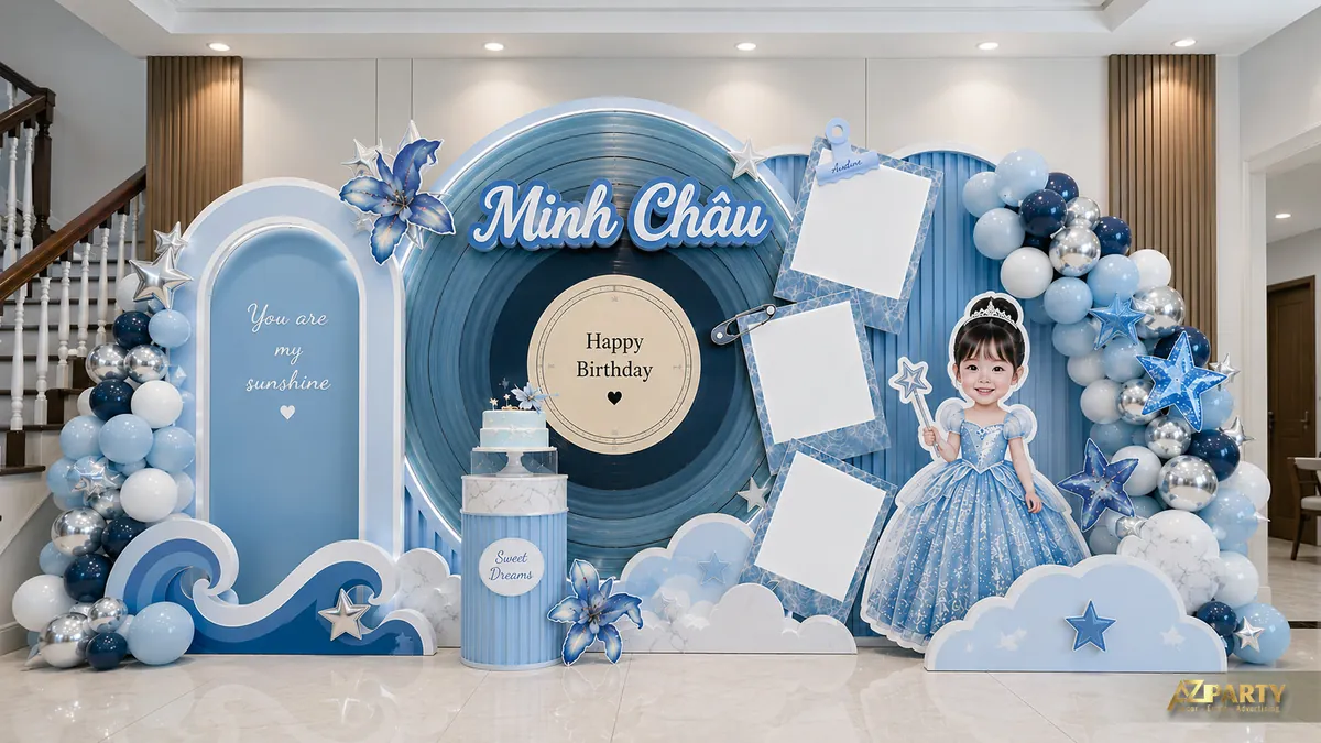 Backdrop sinh nhật bé Minh Châu màu xanh trắng với mây, sóng và váy công chúa