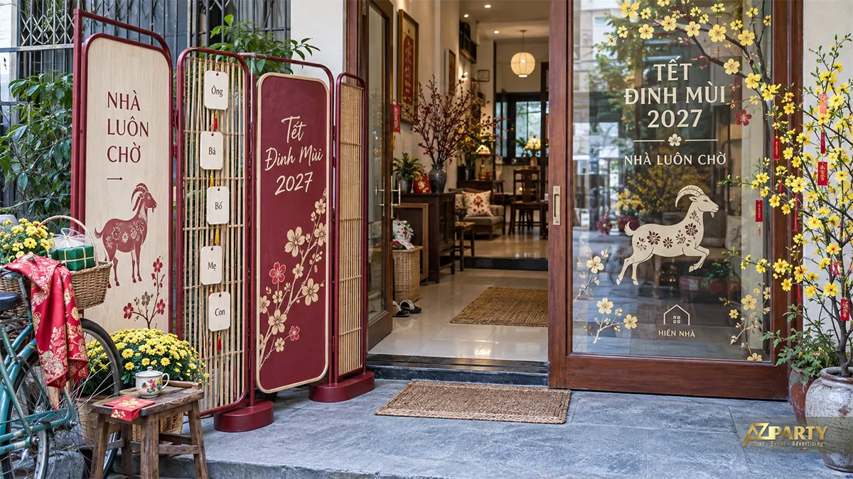 Cửa ra vào trang trí vách tre đỏ cùng decal hoa mai trên kính