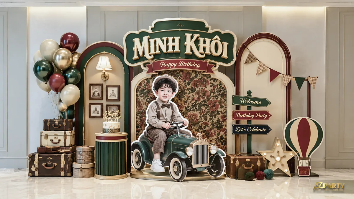 Mẫu travel xanh rêu đỏ đô với xe cổ, vali da, bảng chỉ đường và khinh khí cầu