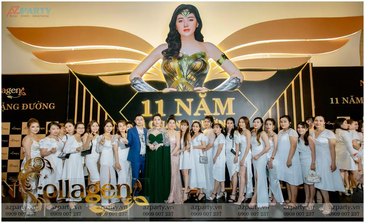Đại diện công ty N-Collagen chụp ảnh lưu niệm cùng hệ thống phân phối