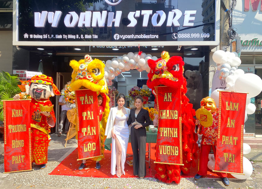 Tưng bừng sự kiện khai trương Vy Oanh Store tại Bình Tân