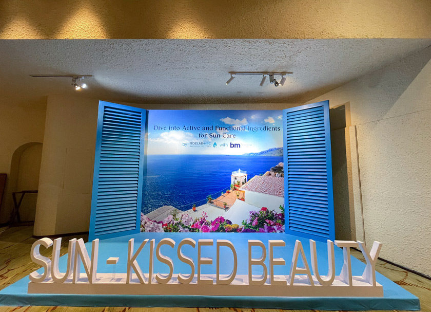 Trang trí booth sự kiện Sun Kissed Beauty tại The Myst Đồng Khởi