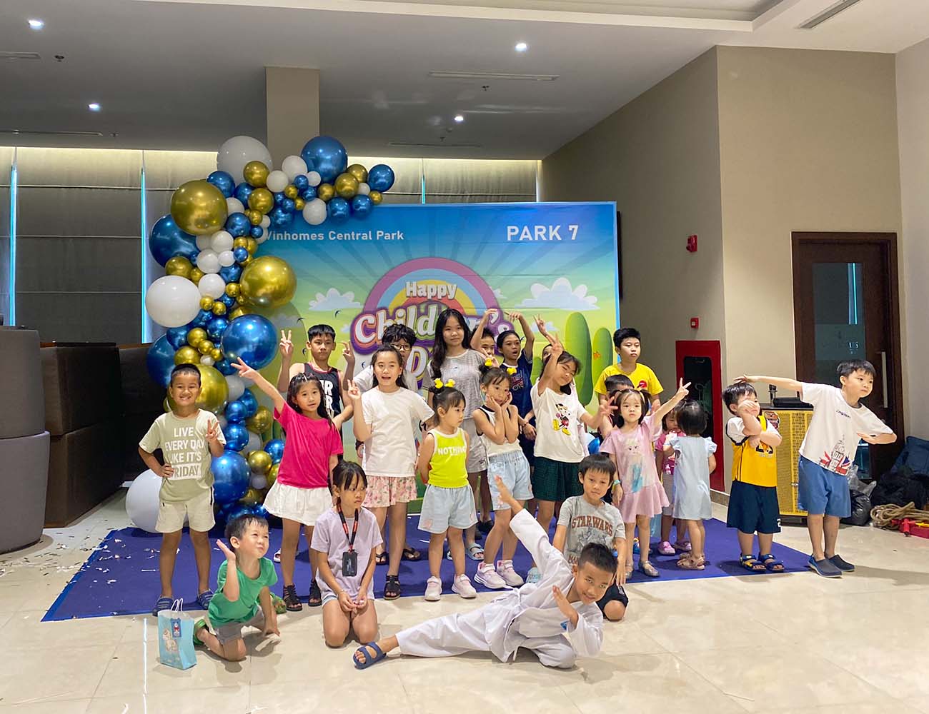 Quốc tế thiếu nhi Vinhomes Central Park - Park 7