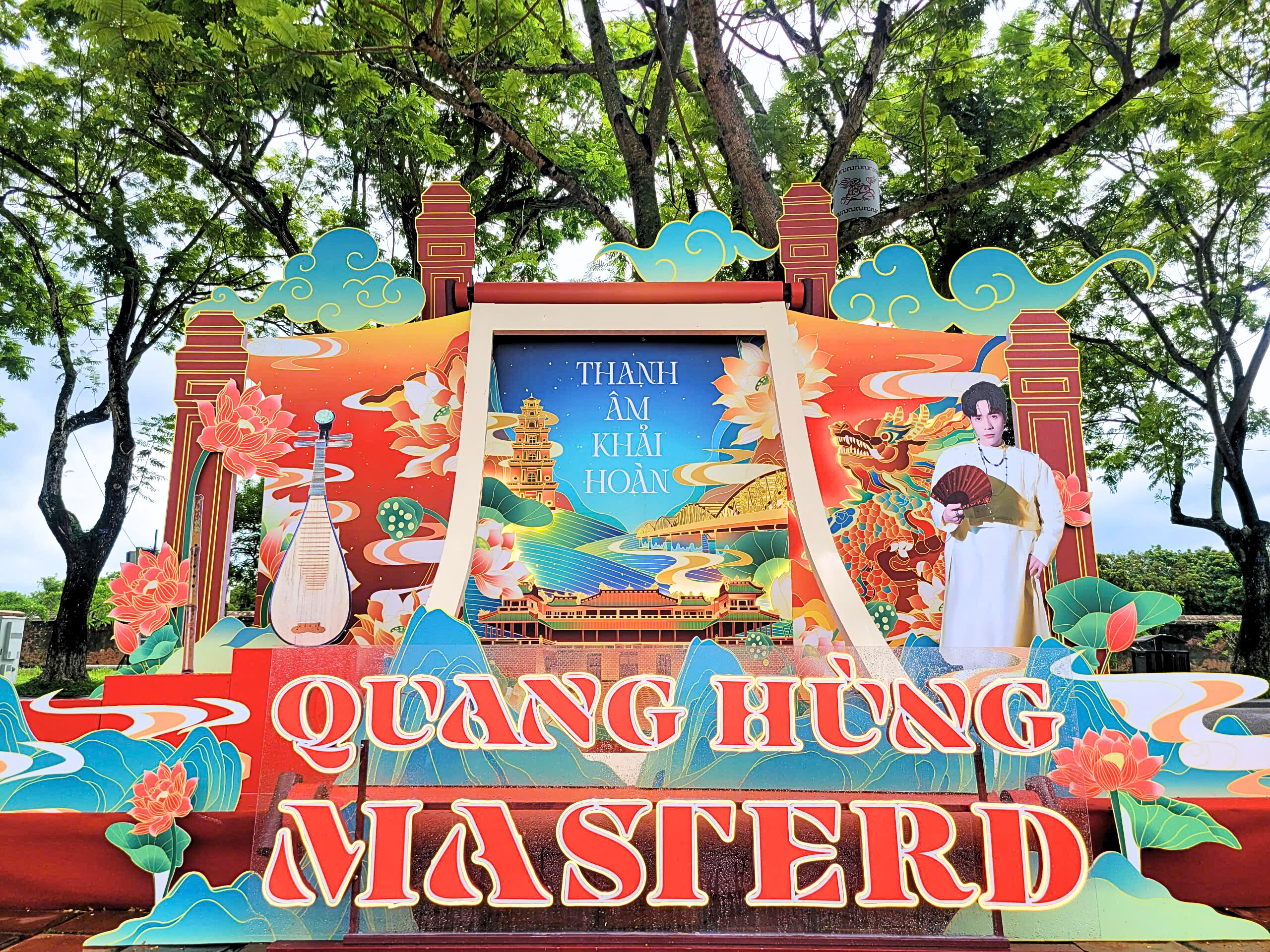 Photobooth Quang Hùng MasterD - Vừa cổ điển vừa hiện đại "đốn tim" Fan