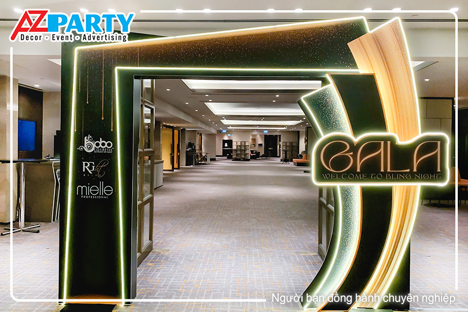 Cổng chào sự kiện Gala Bling Night của Bobo Cosmetic