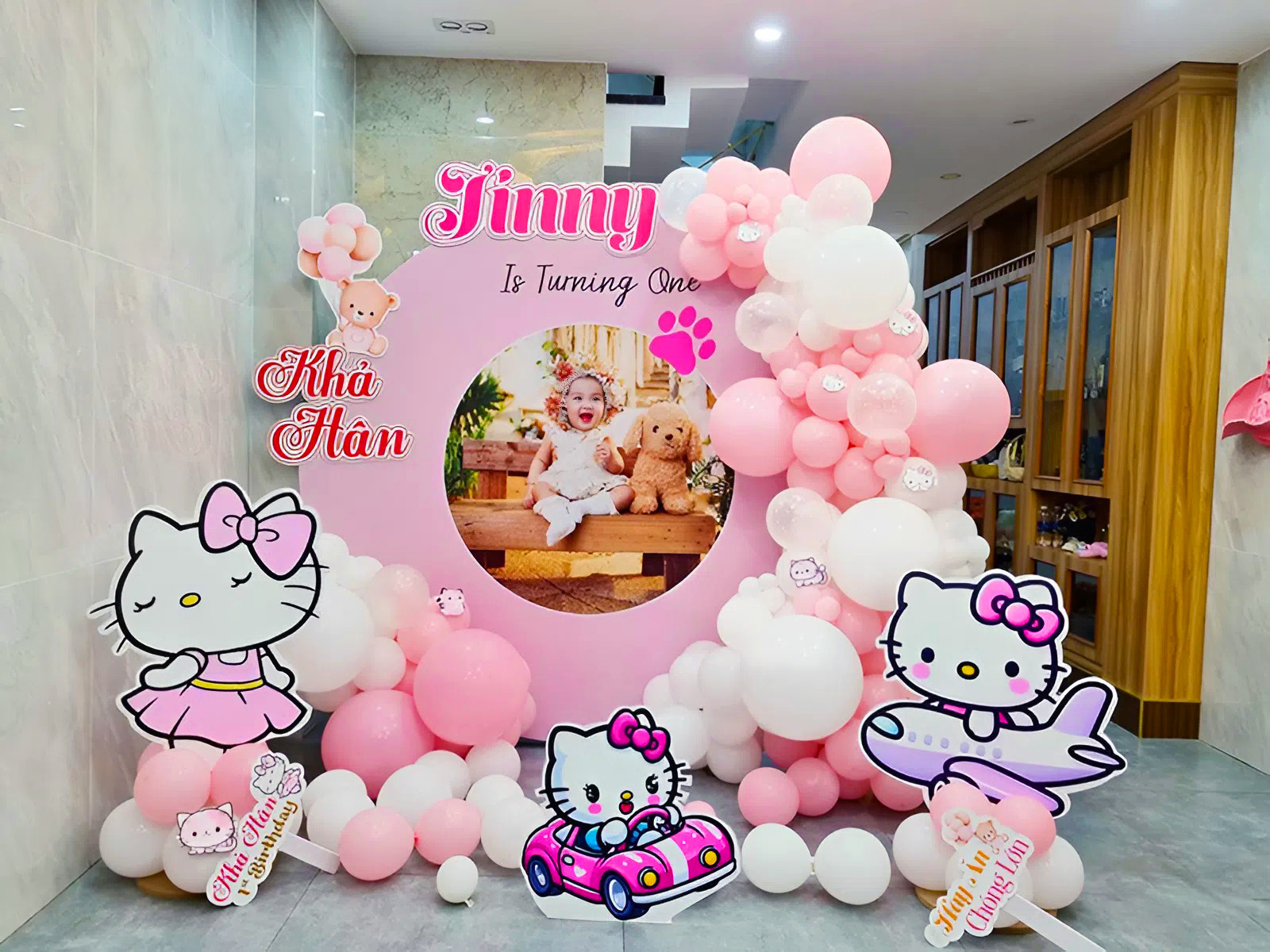 mẫu sinh nhật hello kitty siêu dễ thương