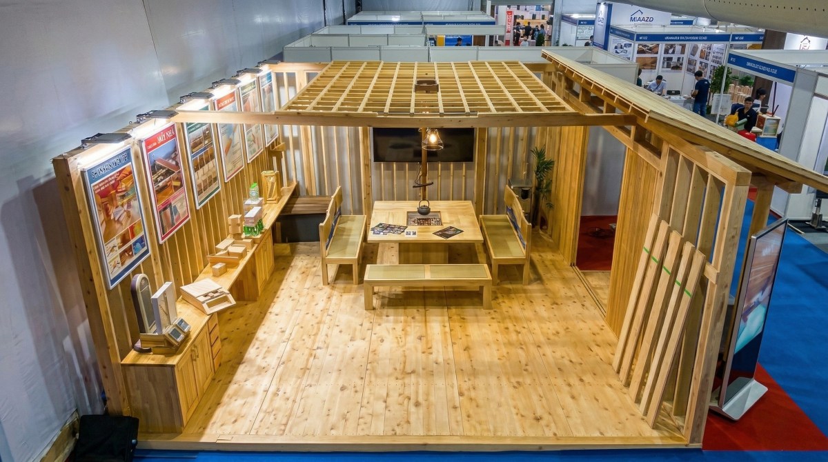 Gian hàng gỗ thương hiệu Watahan (góc chụp flycam)