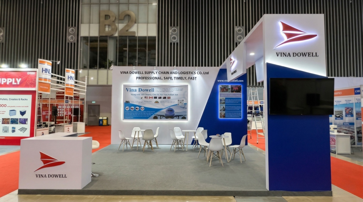 Mặt trước của gian hàng Vina Dowell