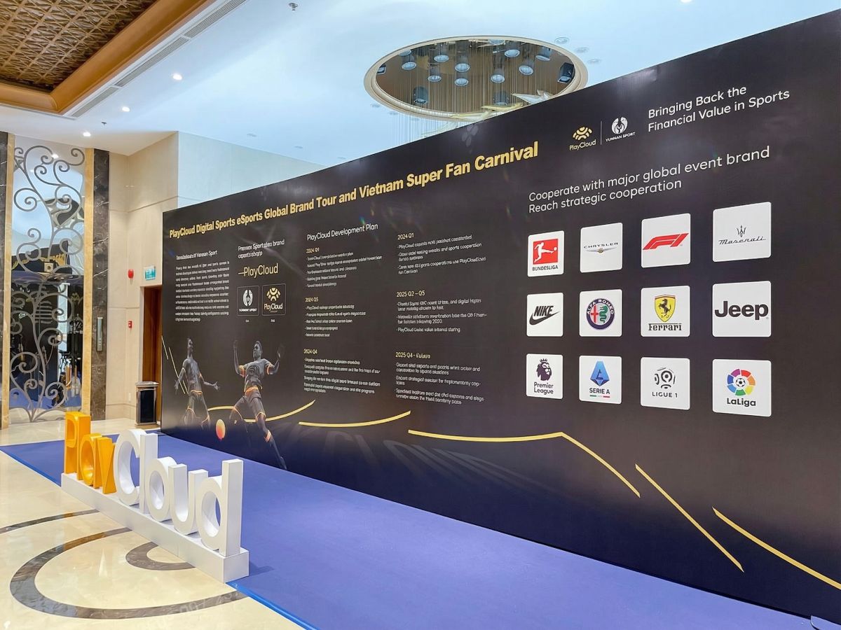 Booth Playcloud Digital Sport (booth chính), góc chụp nghiêng