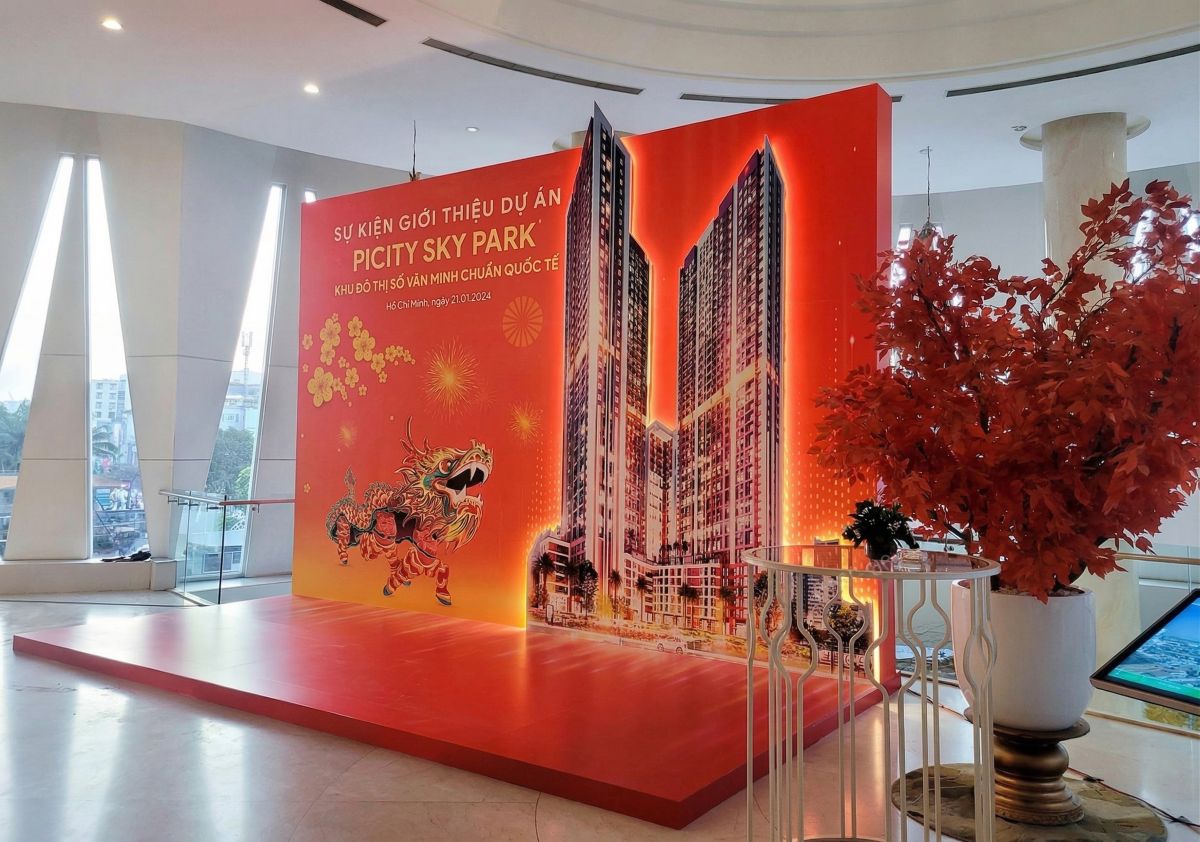 Góc chụp bên phải của booth check in Picity Sky Park