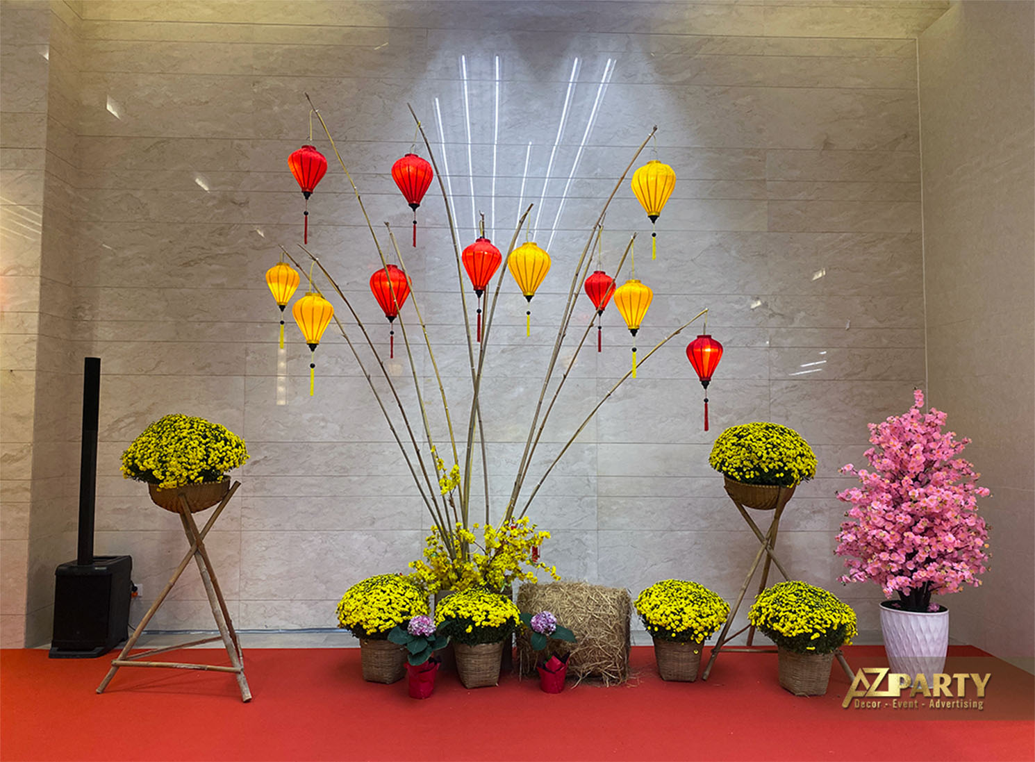 Booth YEP trang trí đèn lồng hội an rực rỡ 