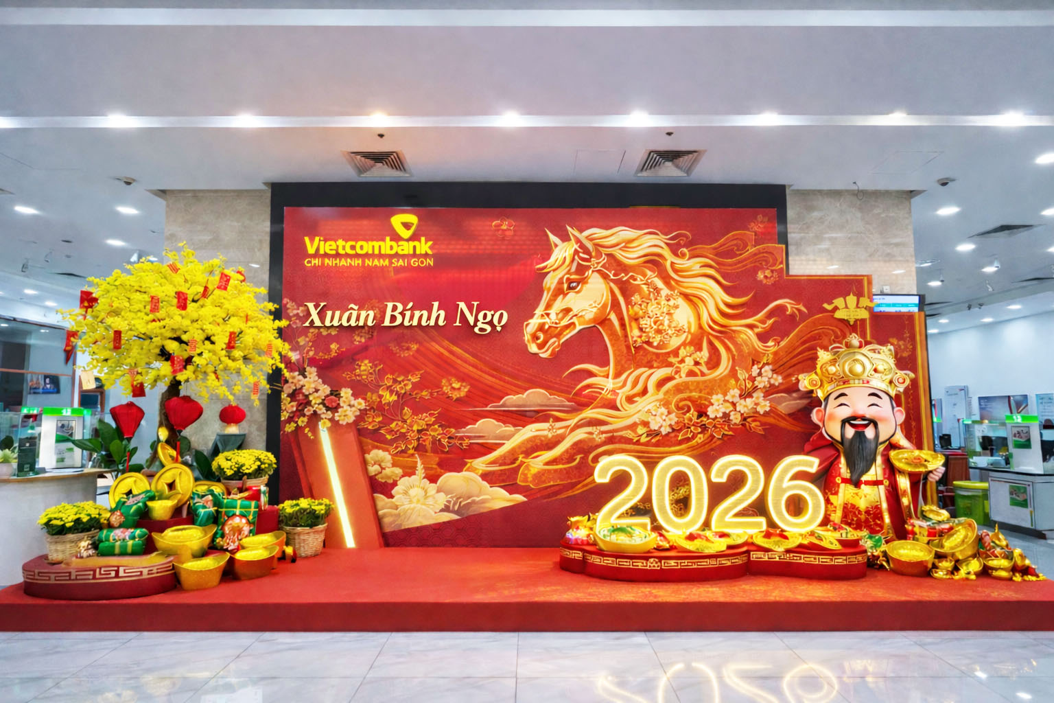 Mẫu tiểu cảnh Tết Xuân Bính Ngọ 2026 mang phong cách lễ hội, tài lộc với tượng Thần Tài và ngựa mạnh mẽ. 