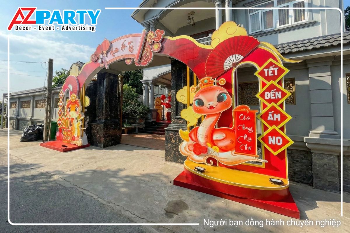 góc bên phải của cổng chào tết